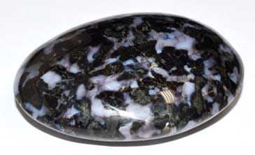 Indigo Gabbro palm stone